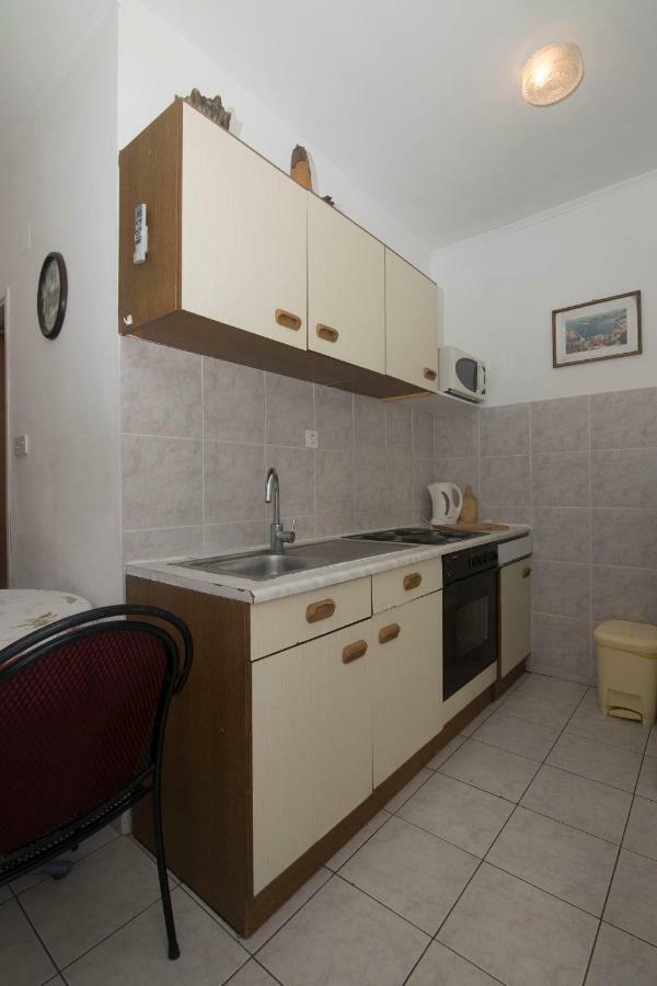 Apartments Tonin Ivan Dolac Extérieur photo