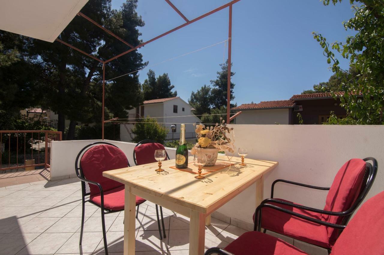 Apartments Tonin Ivan Dolac Extérieur photo